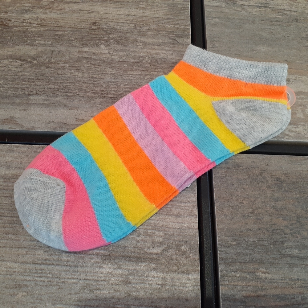 Socks - Picture 4 of 10